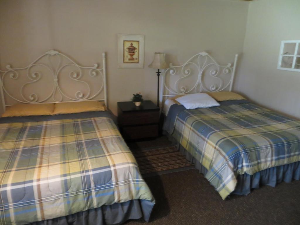The Wesley Inn Motelレイク・ジェニーバ 部屋 写真